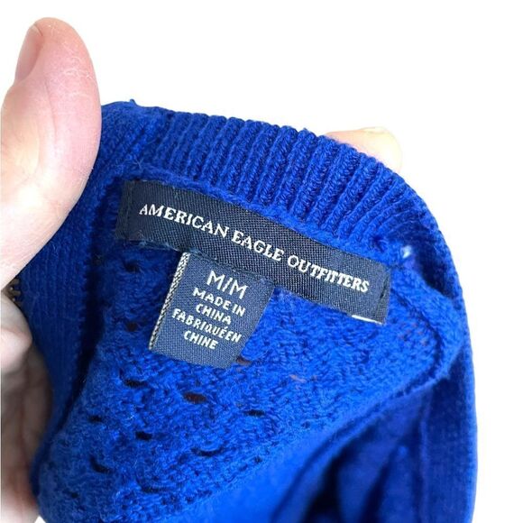 American Eagle Basketweave Knit Crewneck Sweater Royal Blue Medium - Picture 8 of 9